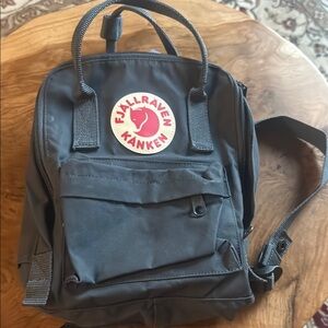 Fjallraven Black Backpack with Iconic Design